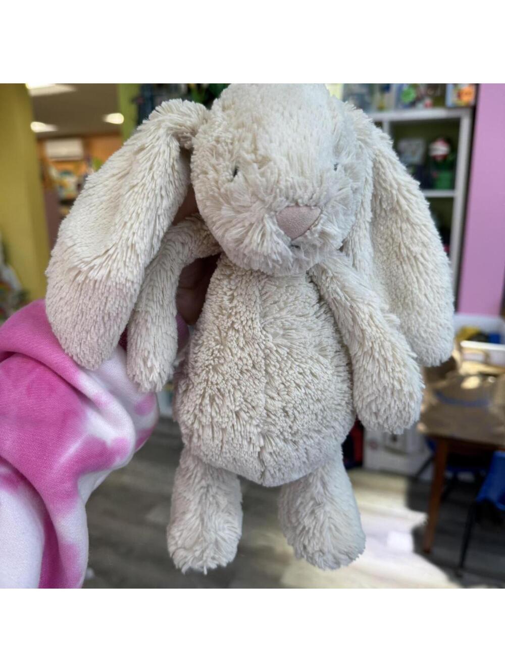 Jellycat bashful bunny honey? Cream